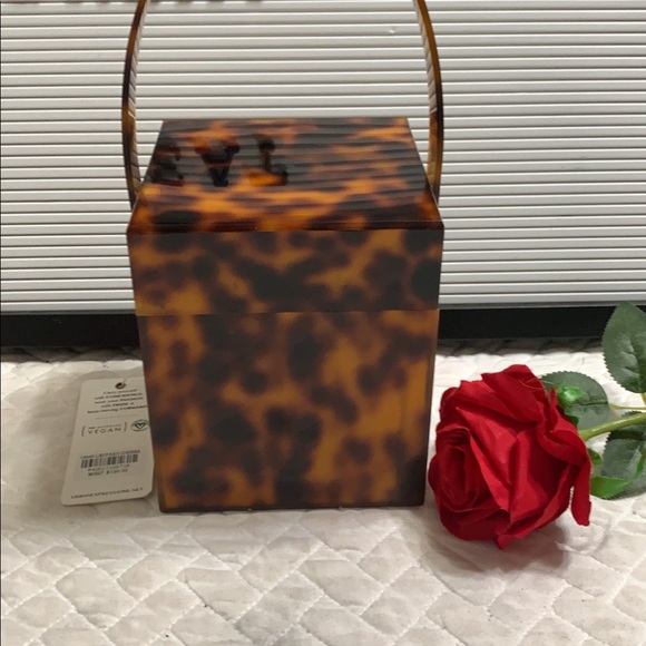 FREE GIFT - Follow me @TLGene - Picture 10 of 11